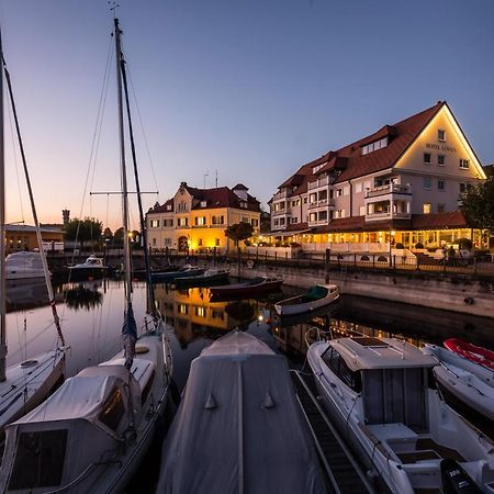 Akzent Hotel Loewen Langenargen Exteriör bild